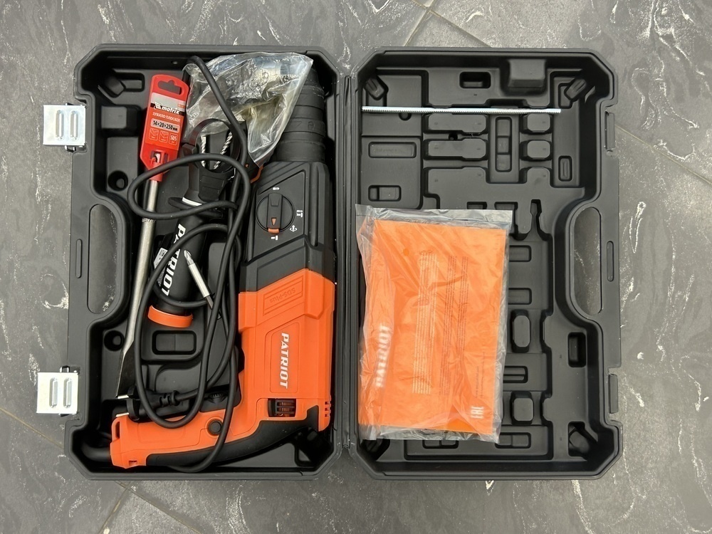 Перфоратор Patriot RH 263Q