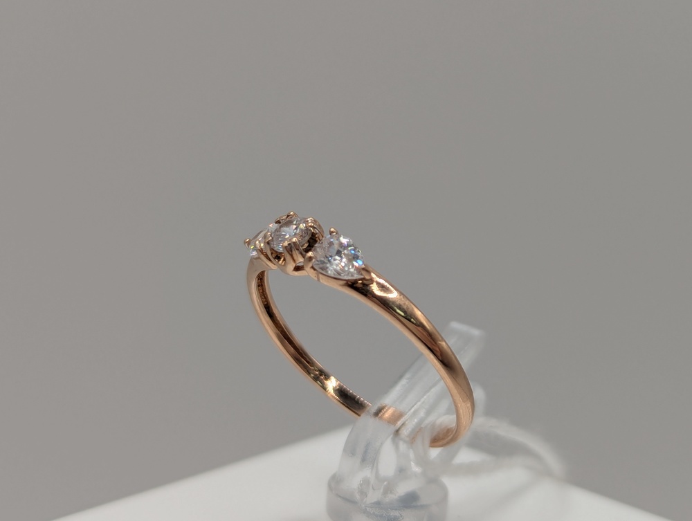 КОЛКМИ585 КОЛЬЦО С КАМНЯМИ (Au 585)