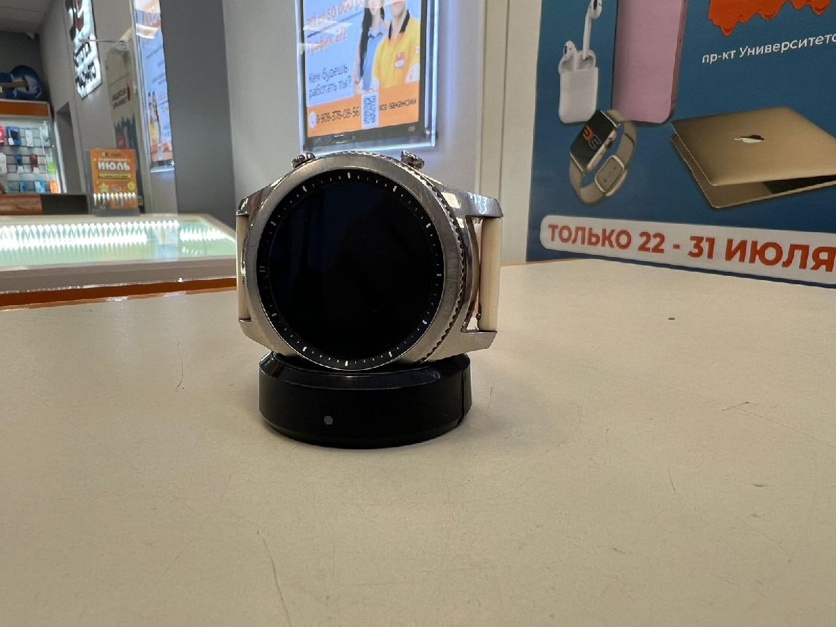 Смарт-часы Samsung Gear S3 classic