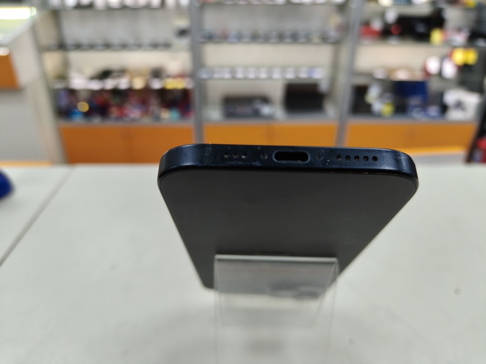 Смартфон Apple Iphone 16 256Gb