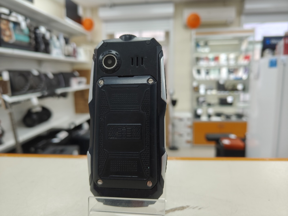 Мобильный телефон Ginzuu M102