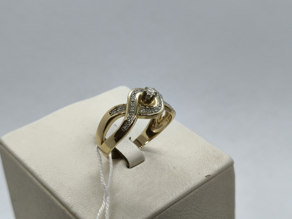 КОЛЬЦО С КАМНЯМИ (Au 585)