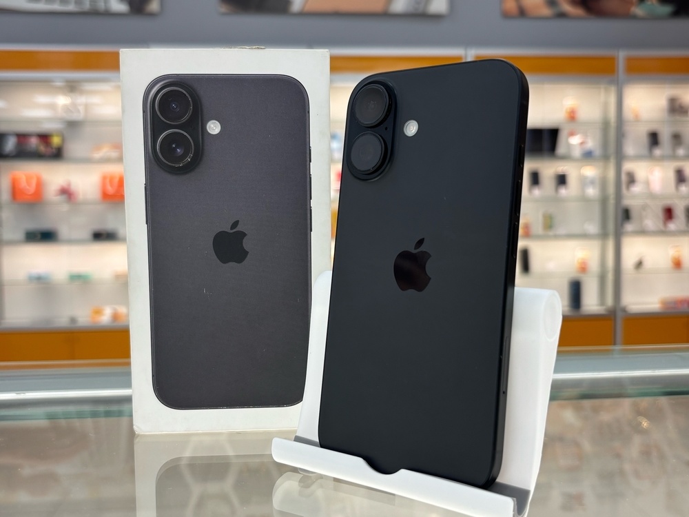 Смартфон Apple Iphone 16 128Gb