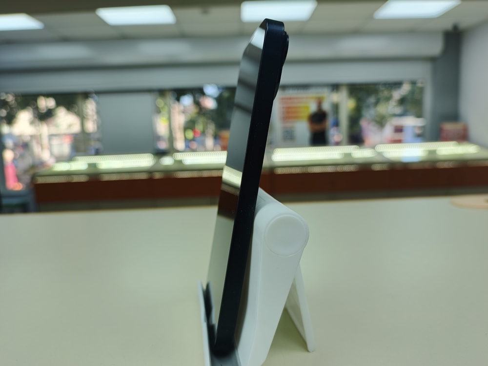 Смартфон Apple Iphone 14 256Gb