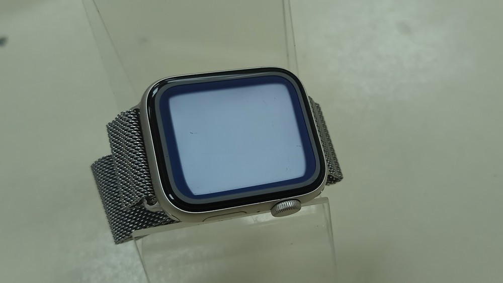 Смарт-часы Apple Watch SE 2022 44mm