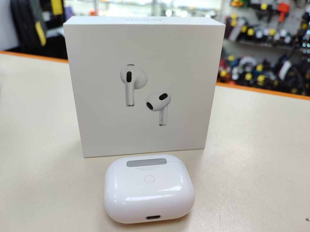 Наушники беспроводные Apple Airpods 3