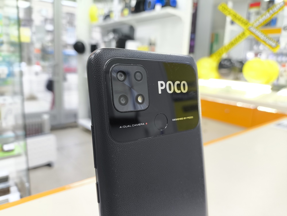 Смартфон Xiaomi Poco C40 4/64