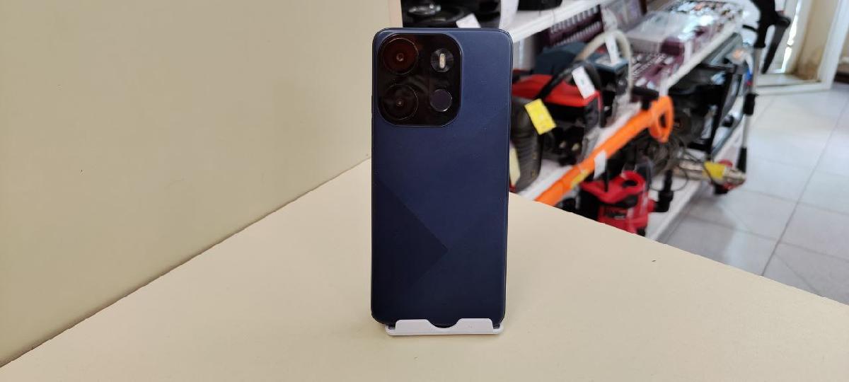 Смартфон Tecno Spark Go 2023 3/64