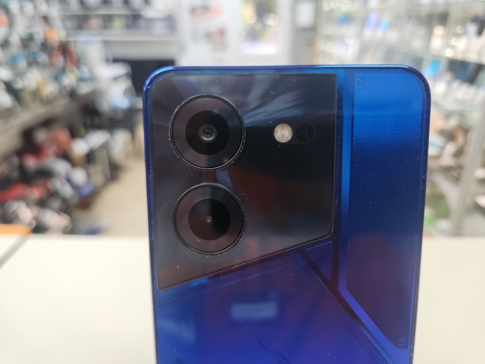 Смартфон Tecno Pova 5 8/256