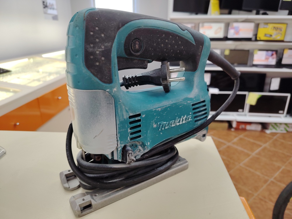 Лобзик Makita 4329
