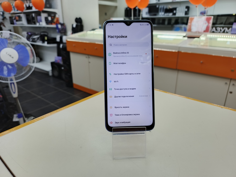 Смартфон Infinix HOT 11 4/128