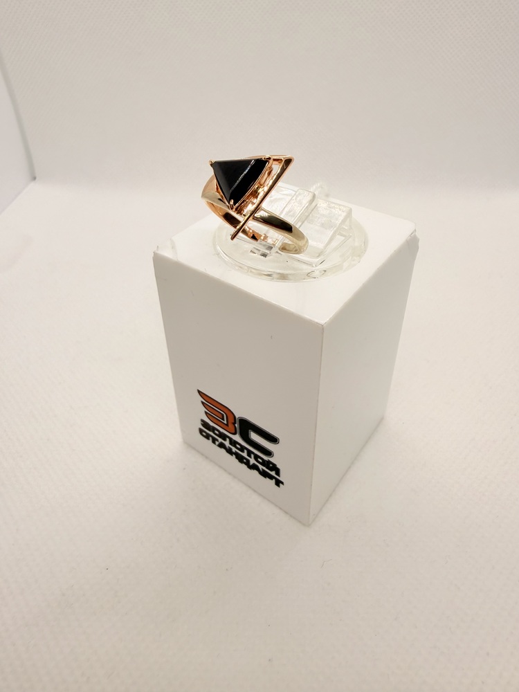 КОЛКМ585 КОЛЬЦО С КАМНЕМ (Au 585)