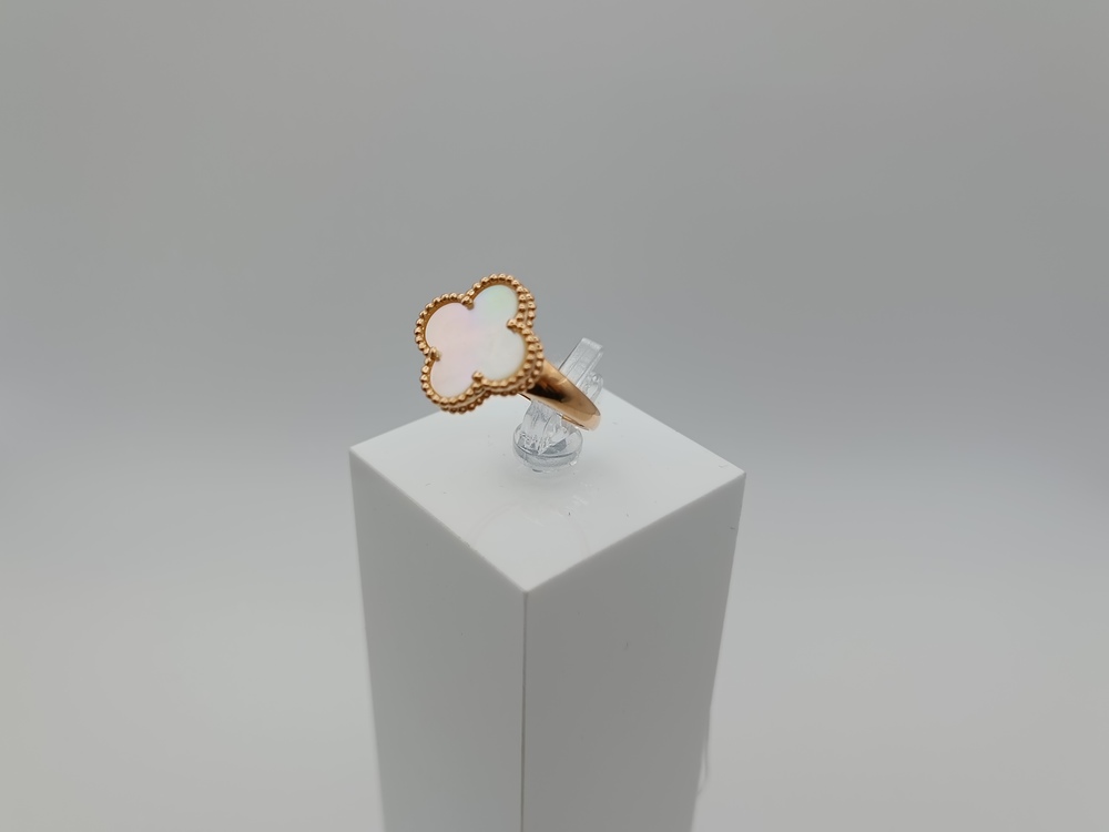 КОЛКМ585 КОЛЬЦО С КАМНЕМ (Au 585)