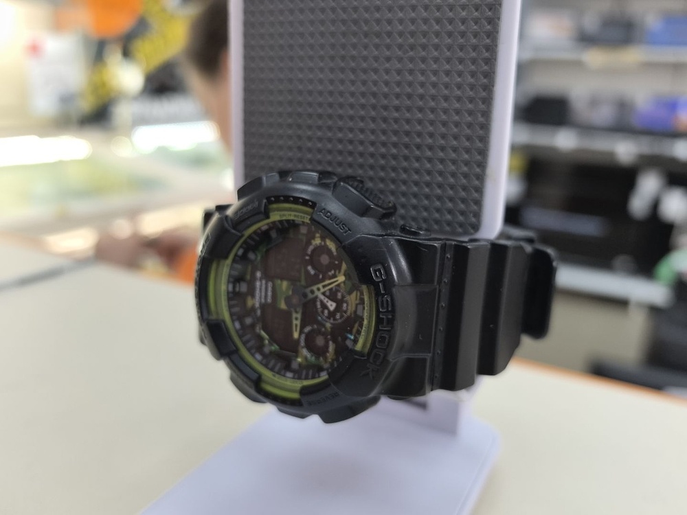 Часы наручные Casio GA-100