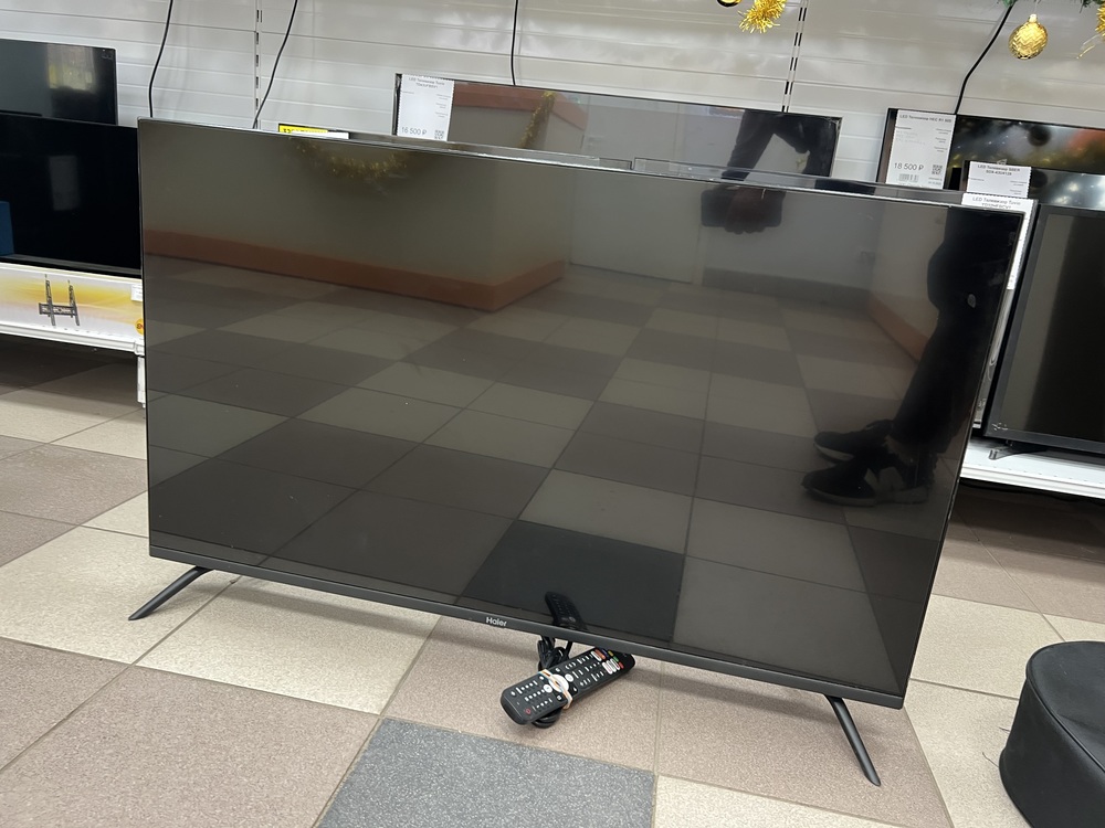 LED Телевизор Haier 43 Smart TV S2
