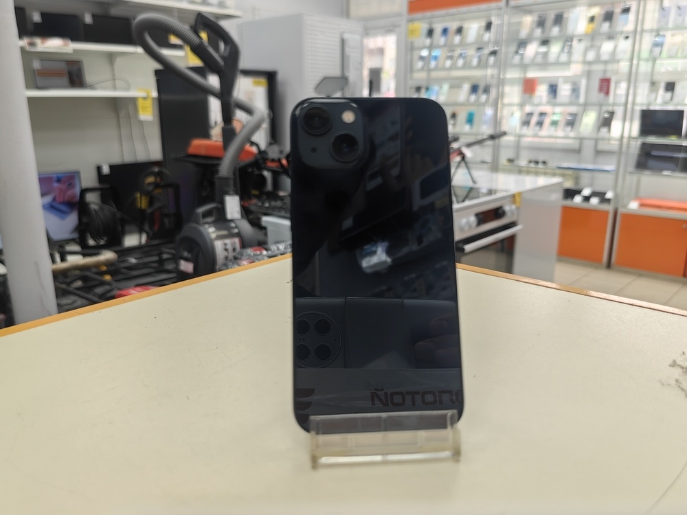 Смартфон Apple iPhone 13 128Gb