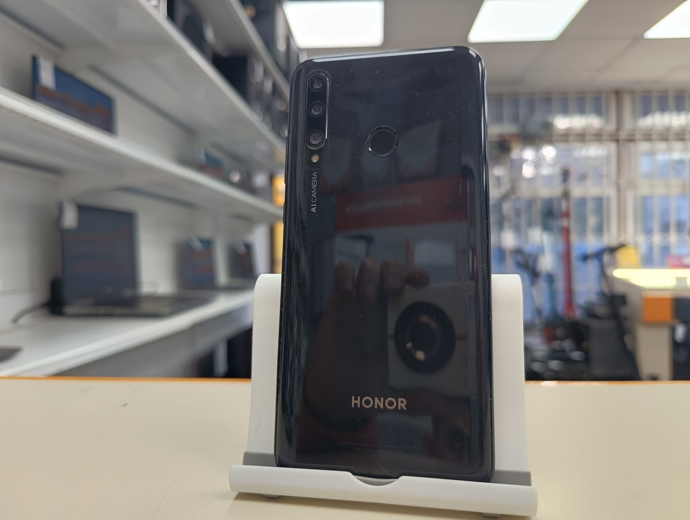 Смартфон Honor 10i 4/128