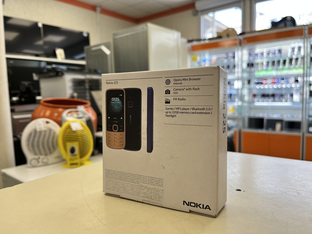 Смартфон Nokia 225 DUAL SIM