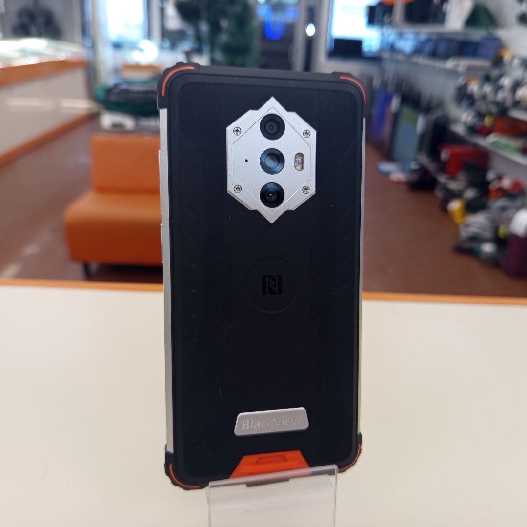 Смартфон Blackview BV6600