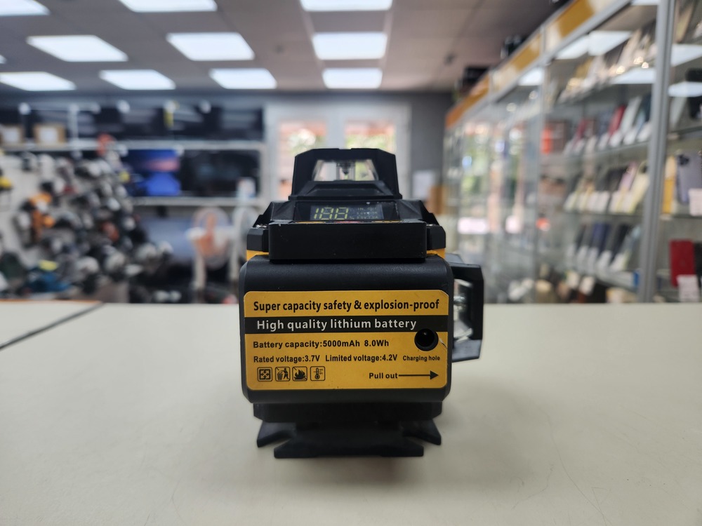 Нивелир Dewalt DW084
