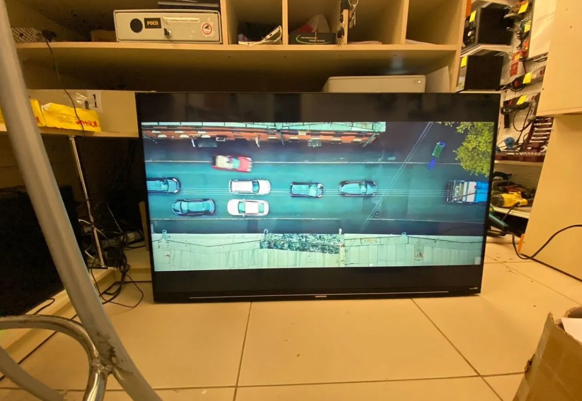 LED Телевизор Grundig 55 GGU 8960