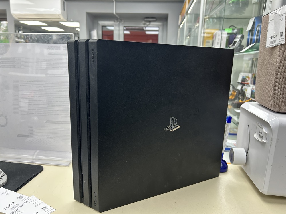 Игровая приставка PlayStation 4 Pro 1Tb