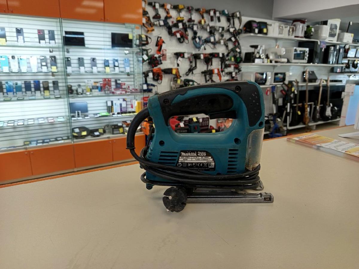 Лобзик Makita 4329