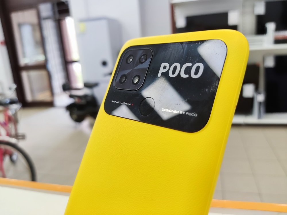 Смартфон Xiaomi Poco C40 3/32