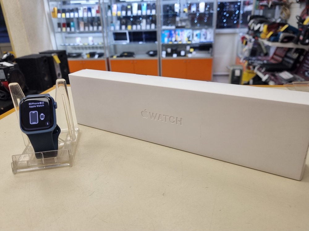 Смарт-часы Apple Watch Series 7 41mm