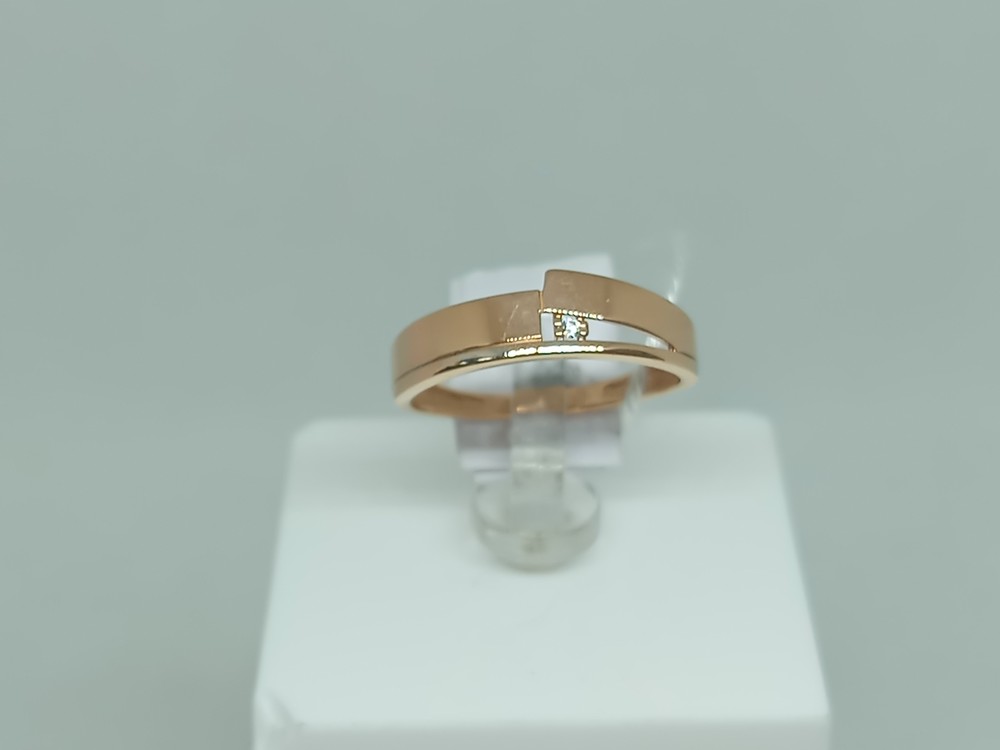 КОЛКМ585 КОЛЬЦО С КАМНЕМ (Au 585)