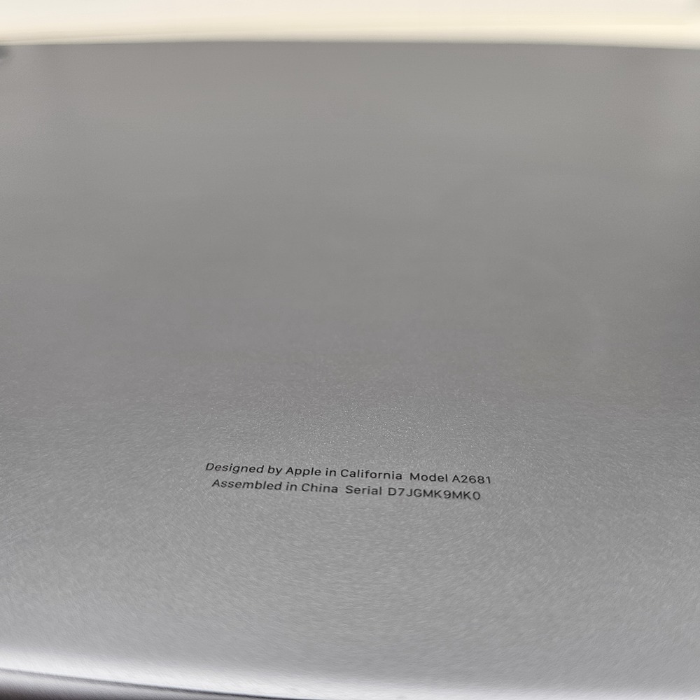 Ноутбук Apple MacBookAir 13 дюймов M2 A2681 (2022)