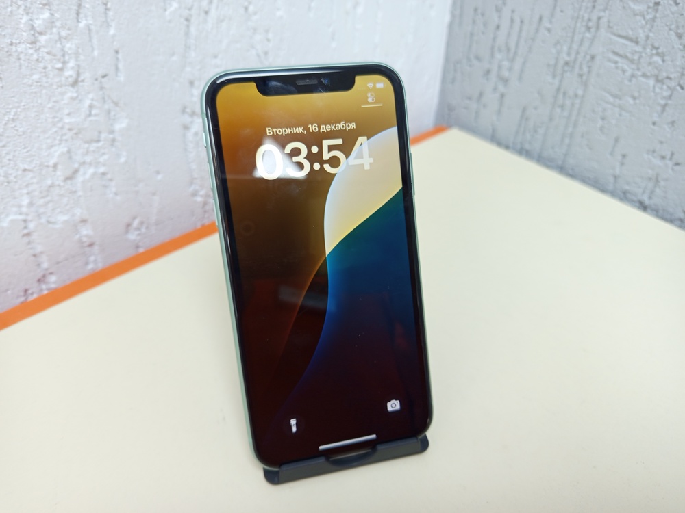 Смартфон Apple iPhone 11 128Gb