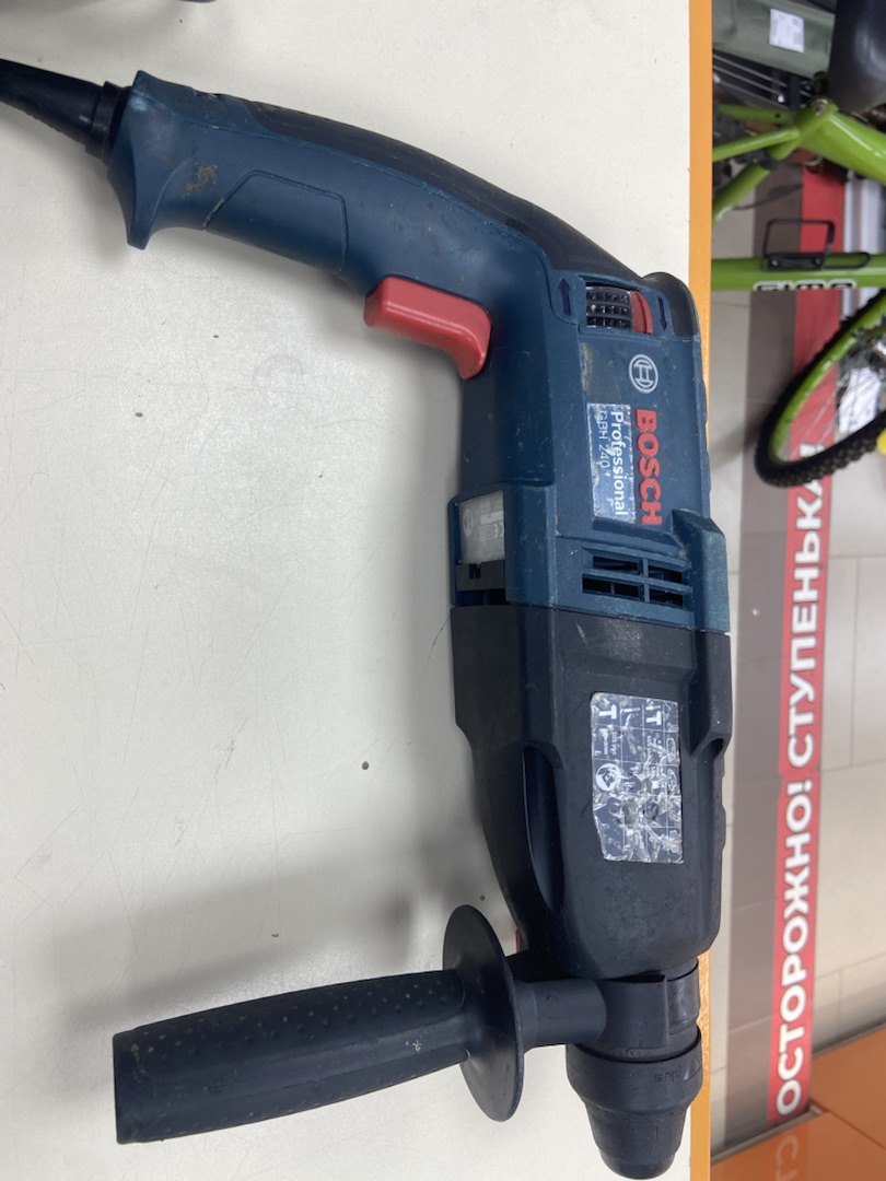 Перфоратор Bosch GBH 240