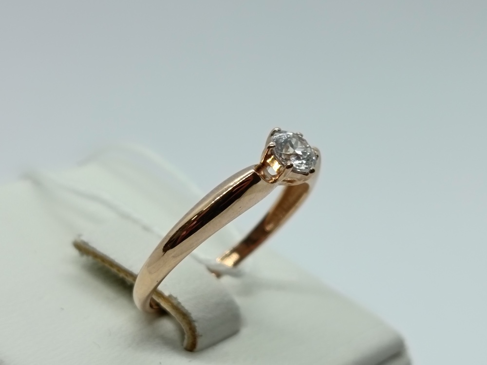 КОЛКМ585 КОЛЬЦО С КАМНЕМ (Au 585)