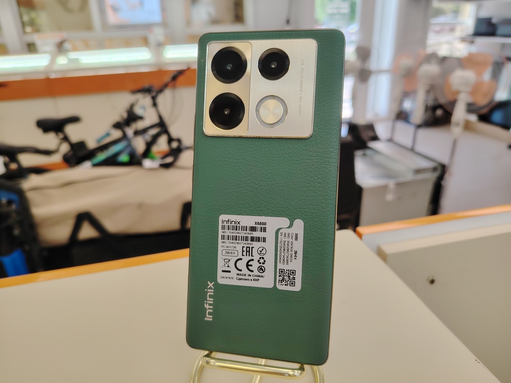 Смартфон Infinix Note 40 Pro 12/256