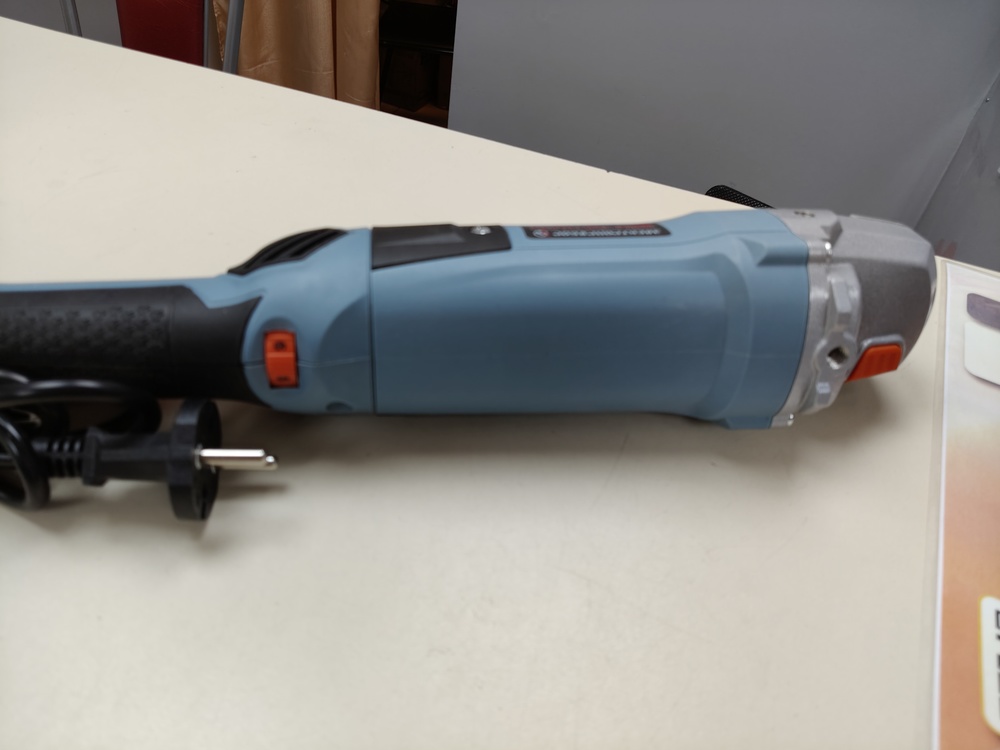 Угловая шлифмашина Электроприбор УШМ-125/1000Е