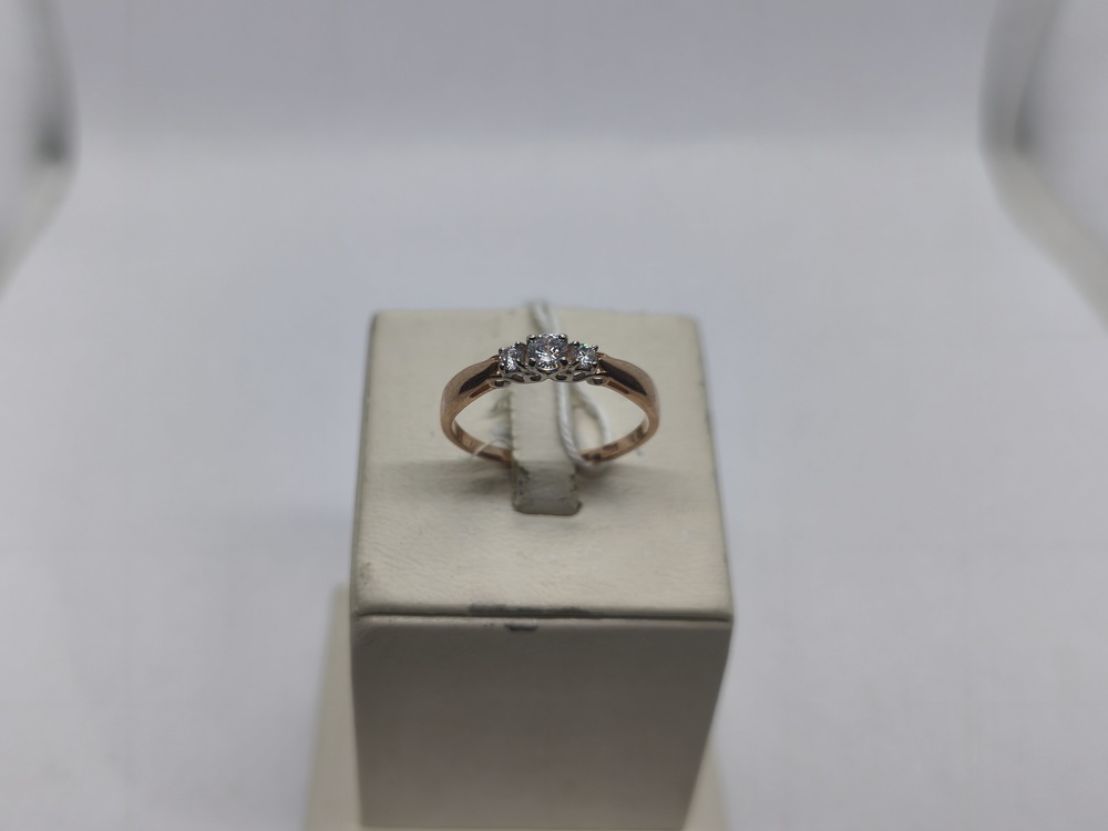 КОЛЬЦО С КАМНЯМИ (Au 585)