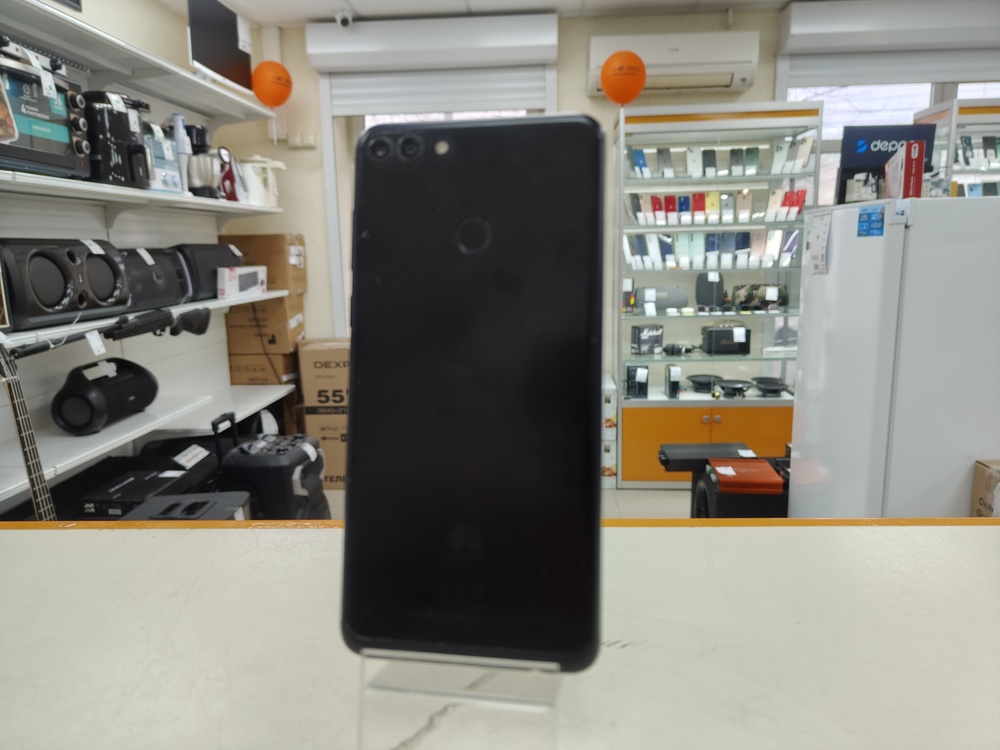 Смартфон Huawei Y9 (2018) 3/32