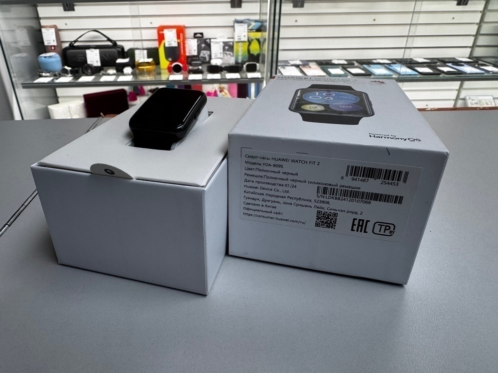 Смарт-часы Huawei WATCH FIT 2