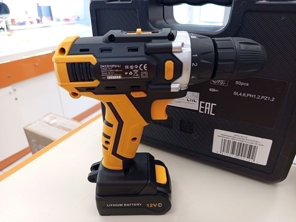 Шуруповерт Deko DKCD12FU-LI
