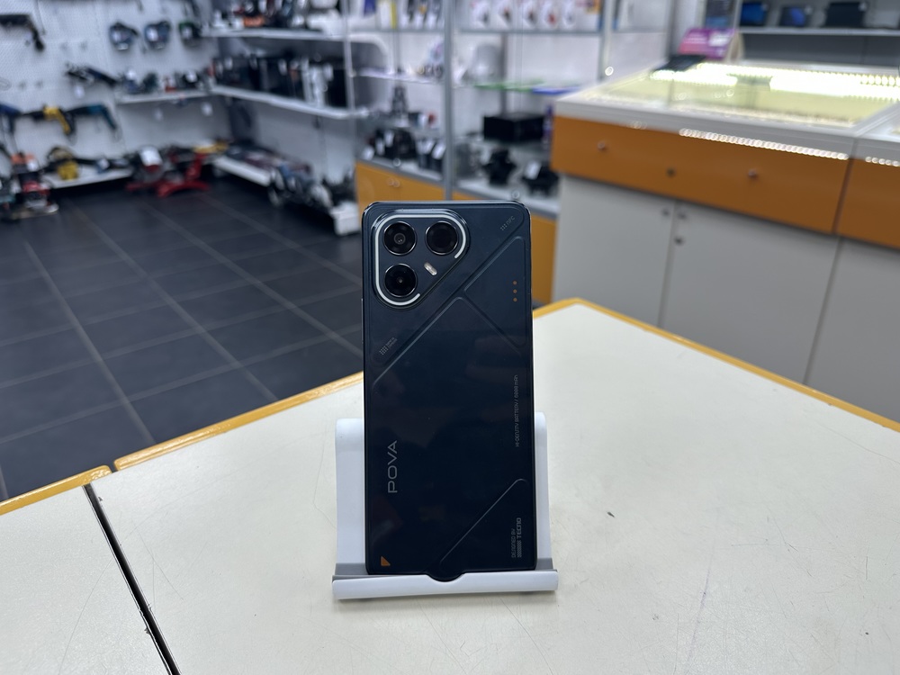 Смартфон Tecno Pova 7 5G 8/128
