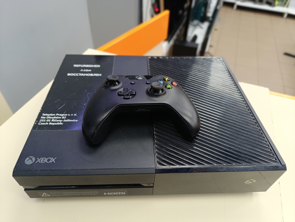 Игровая приставка Xbox One 500Gb