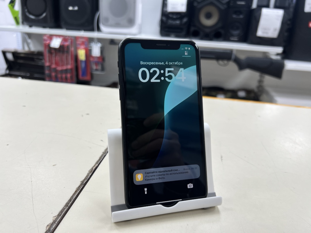 Смартфон Apple iPhone Xr 64Gb