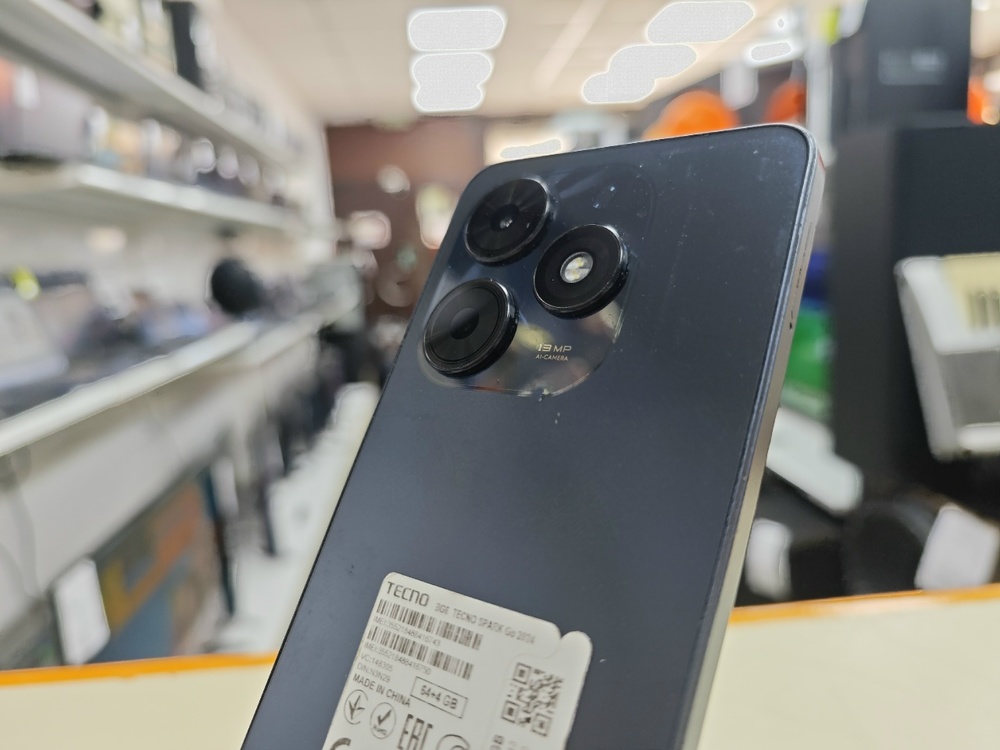 Смартфон Tecno Spark Go 2024 4/64