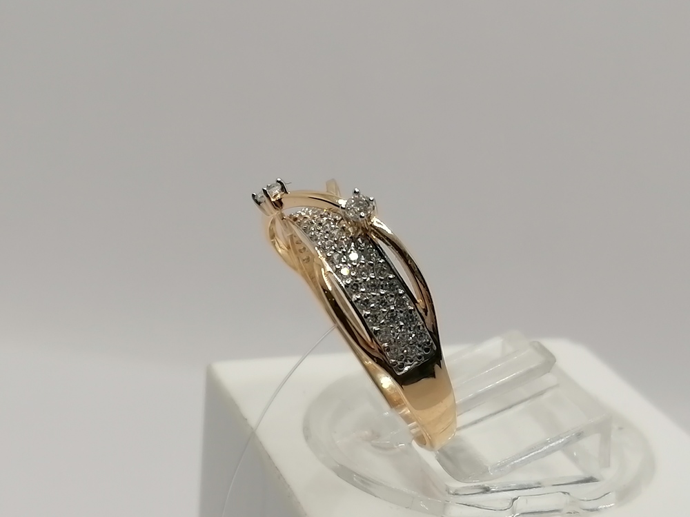 КОЛЬЦО С КАМНЯМИ (Au 585)