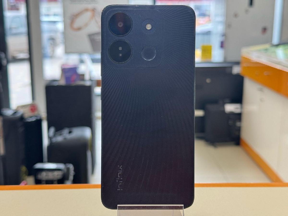 Смартфон Infinix Smart 7 2/64