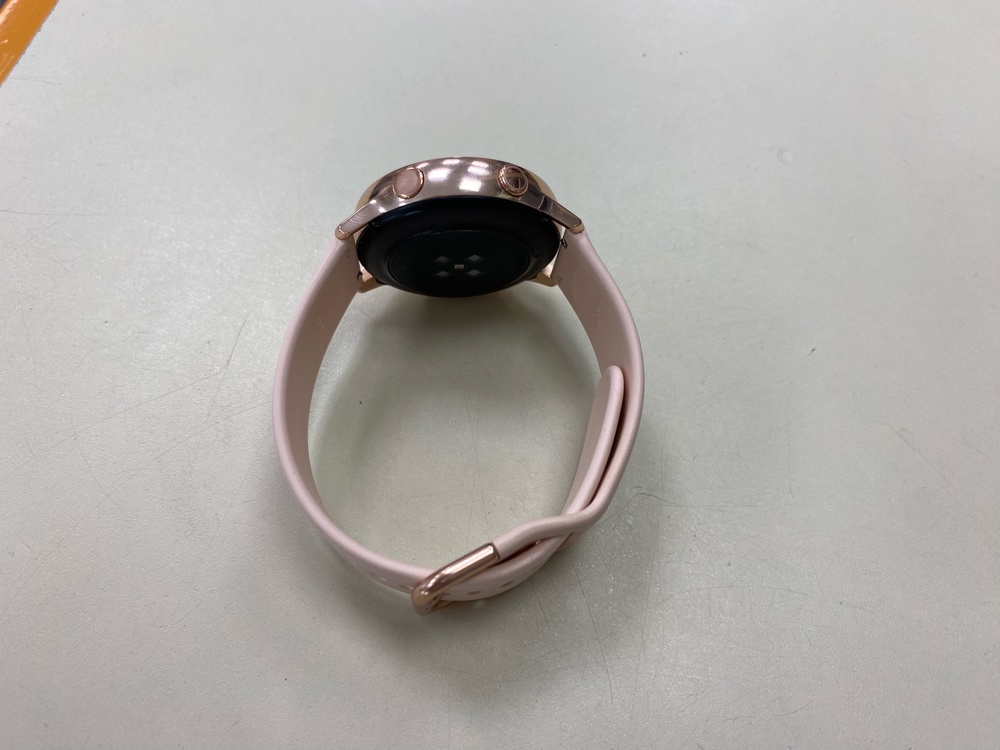 Смарт-часы Samsung Galaxy Watch Active