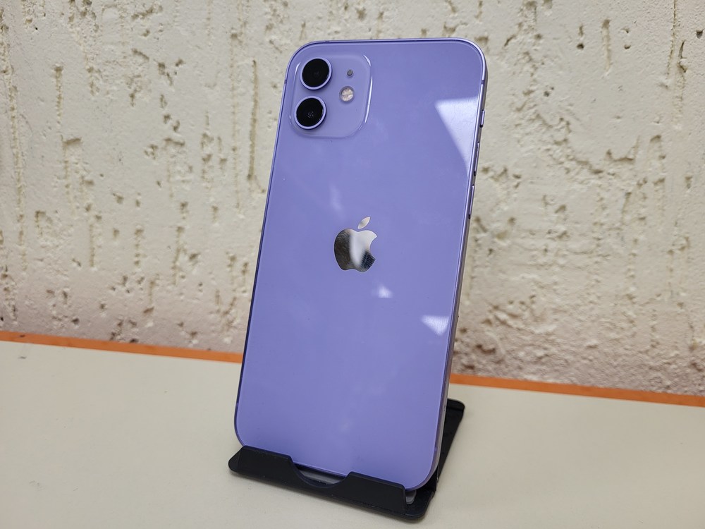 Смартфон Apple iPhone 12 64Gb