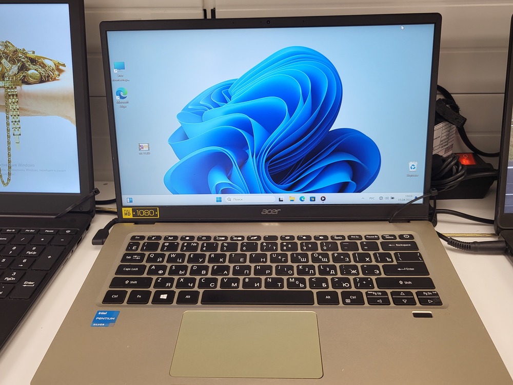 Ноутбук Acer; Pentium P6000, Intel UHD Graphics 600, 4 Гб, 128 Гб, Нет