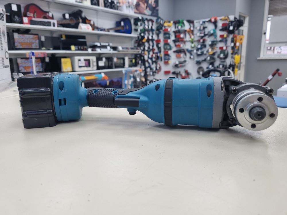 Угловая шлифмашина Makita 48V